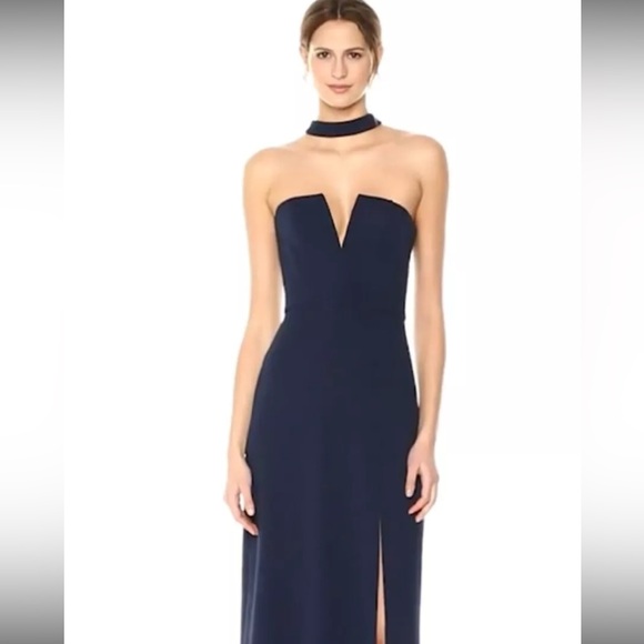 BCBG MAXAZRIA Elias Strapless Gown - Picture 3 of 12